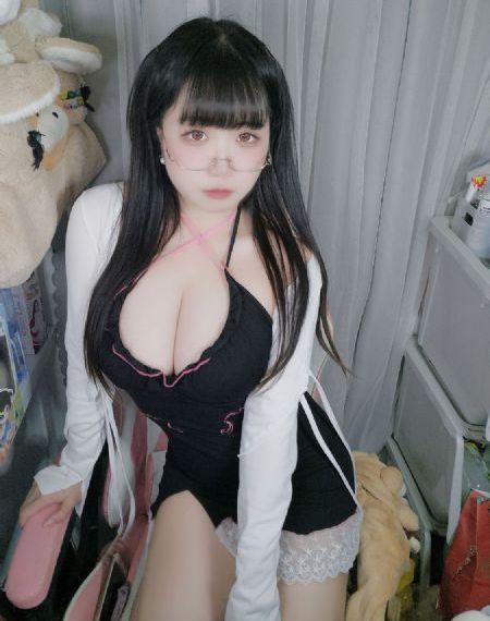 欧美h版电影_免费手机在线看片