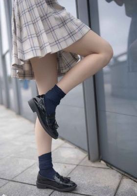 月上朝颜 电视剧_BD英语手机在线看