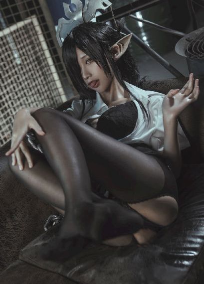 我和岳m愉情xxxⅹ视频_1080在线观看