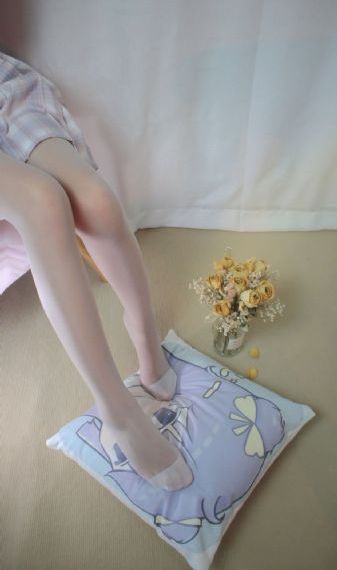 不穿内衣瑜伽老师_高清动漫免费观看